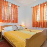 Apartment 1 Bedroom Beautiful In