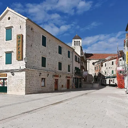 Apartment 1 Bedroom Beautiful In Srima